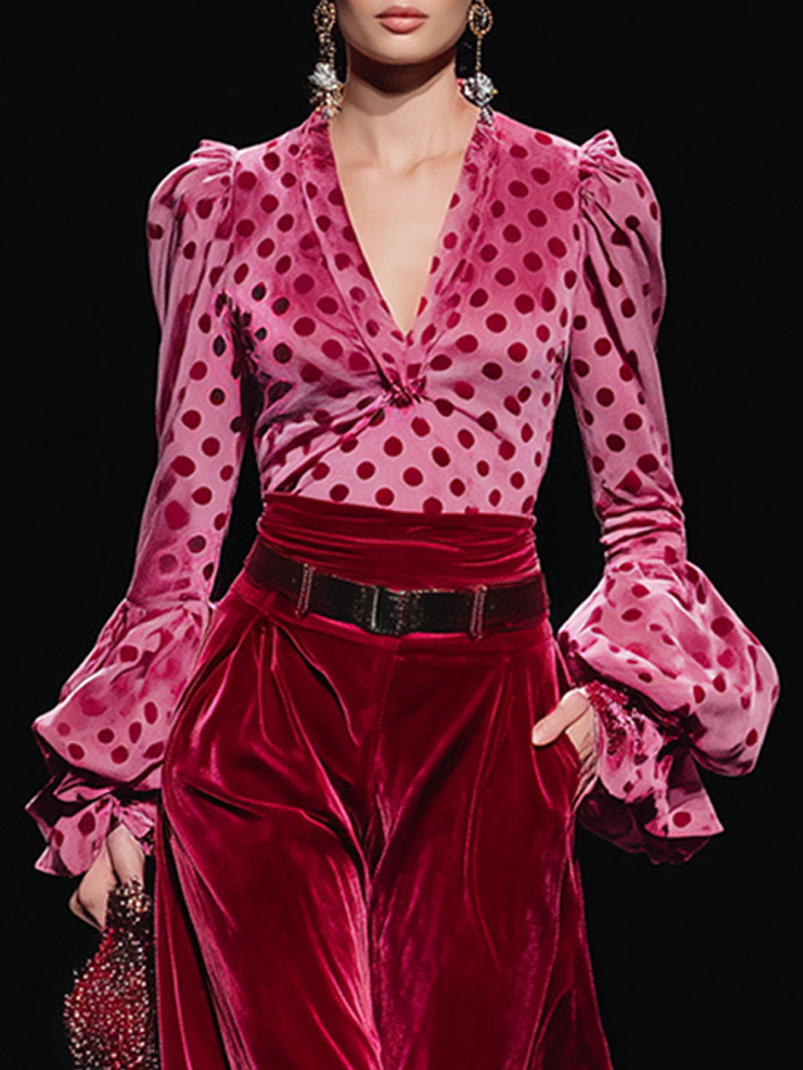 Chic Vintage Red Velvet V-Neck T-Shirt with Flared Trousers