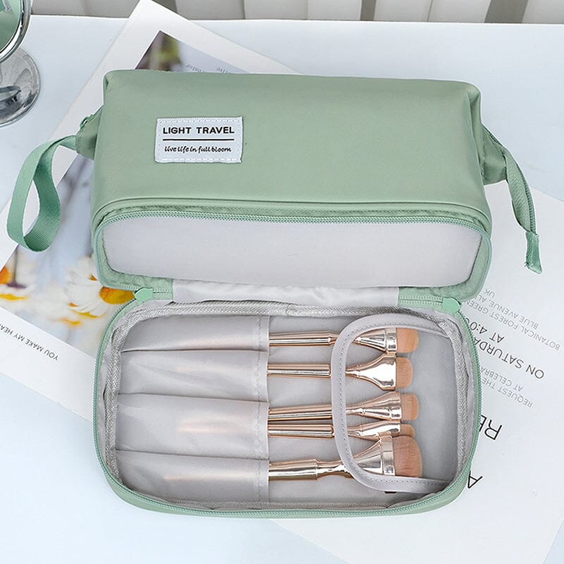 CapaciBag | Extra-Large Waterproof Toiletry Organizer - Durable Oxford & Nylon with Dry/Wet Separation