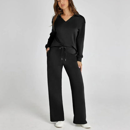 Eline | Luxe Loungewear Set with Comfortable Trousers and V-Neck Style