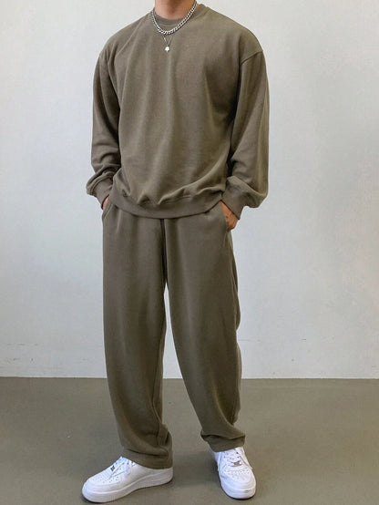 LIVAA Men's Tracksuit Set | Sweater & Pants