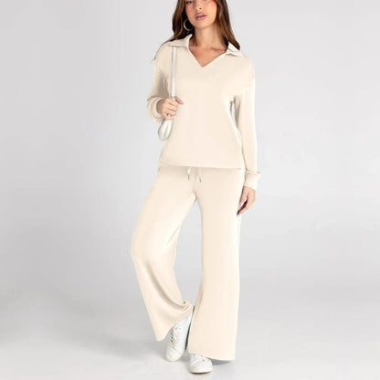 Eline | Luxe Loungewear Set with Comfortable Trousers and V-Neck Style