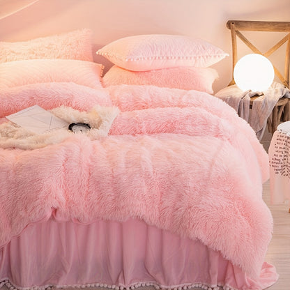 Luxurious Three-Piece Velvet Bedding Set with Soft Velvety Texture