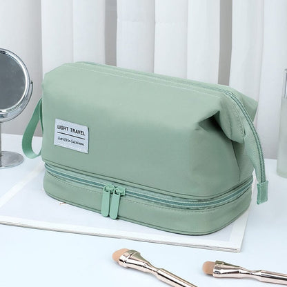 CapaciBag | Extra-Large Waterproof Toiletry Organizer - Durable Oxford & Nylon with Dry/Wet Separation