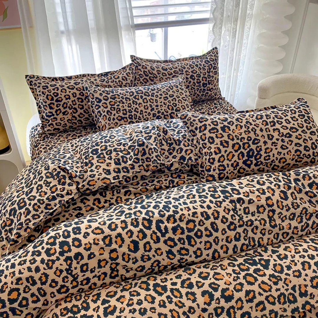 Savannah - Premium Leopard Print Duvet Cover
