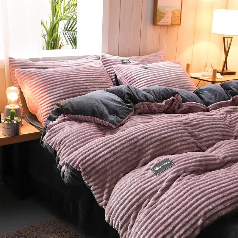 Warm and Plush Velvet Fleece Duvet Cover for Winter
