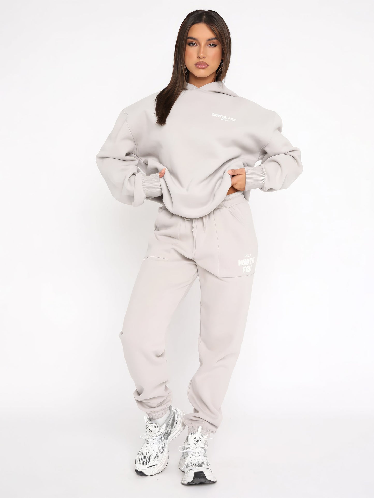 Noa | Trendy Tracksuit