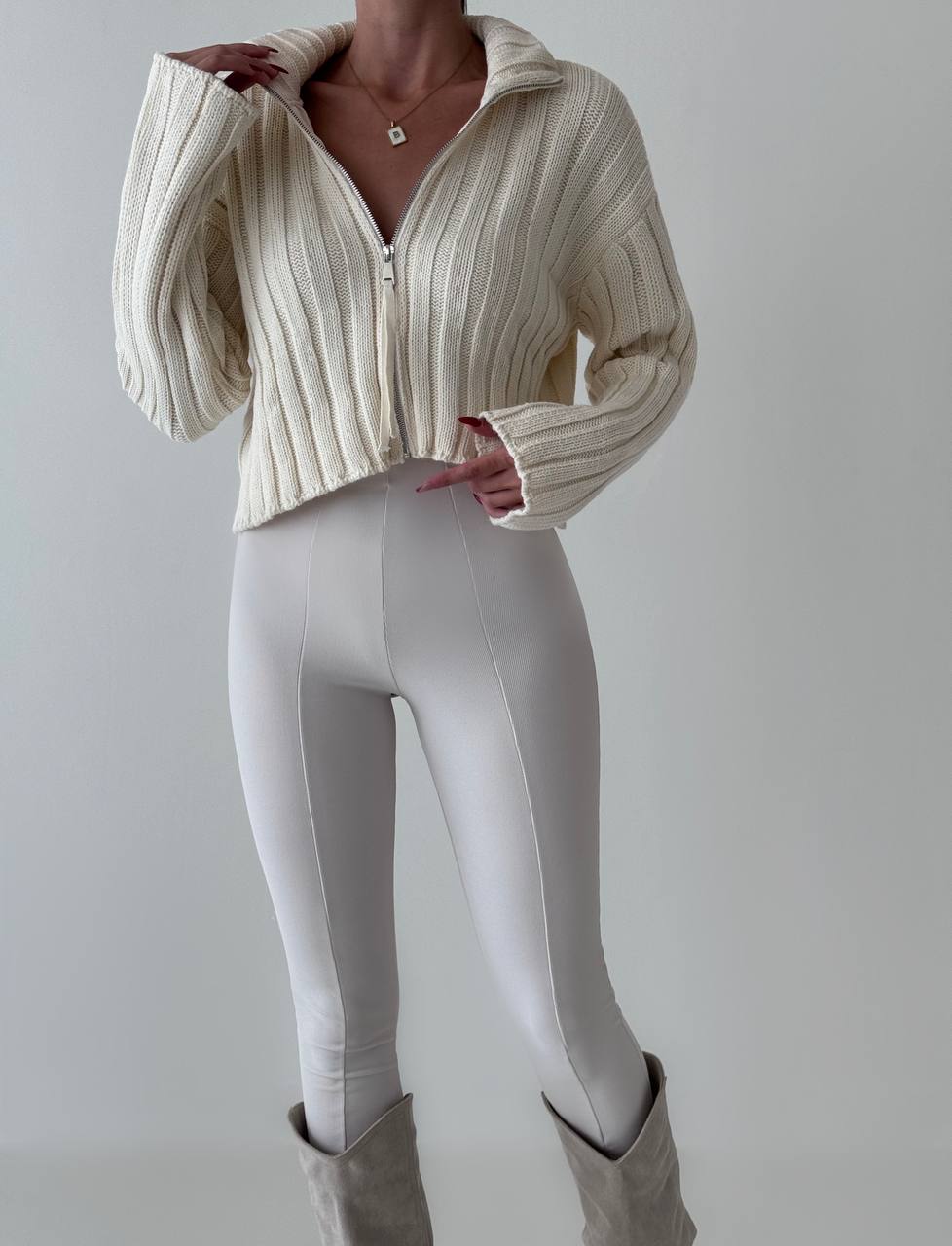 LIV | Women's Knitted Zip-Up Cardigan