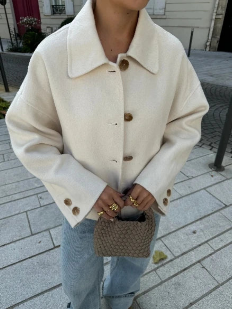 Elegant Women's Autumn Coat Made from Premium Natural Fabrics