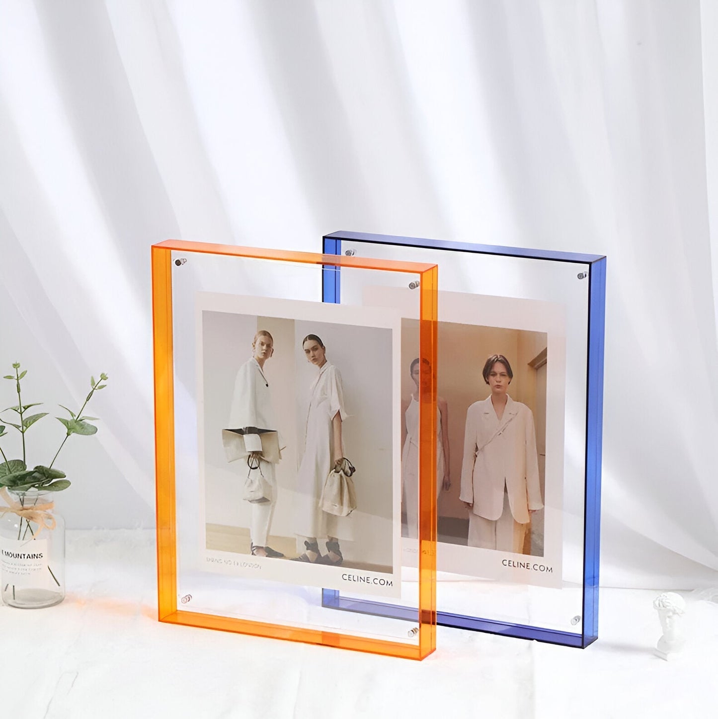 Seravina - Sleek Minimalist Acrylic Picture Frame