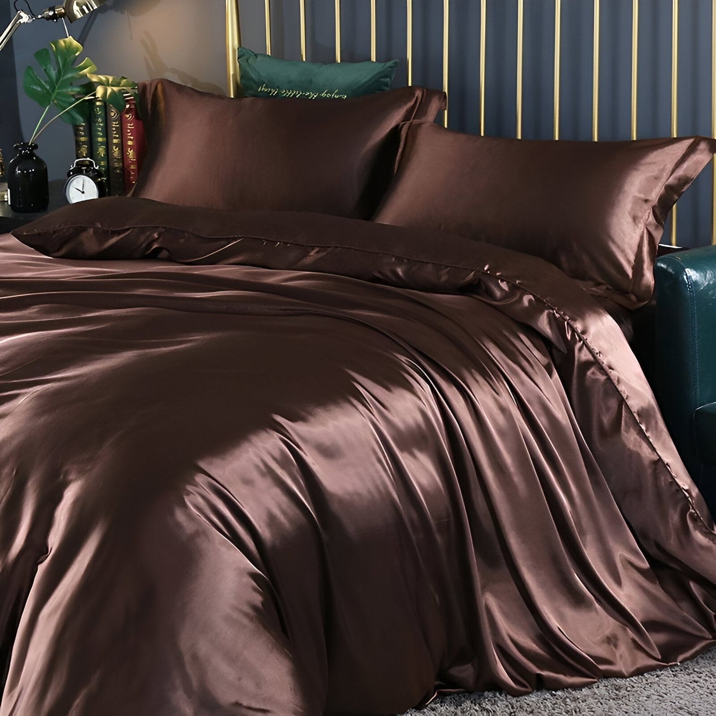 Nerelyra - Luxurious Silk Duvet Cover