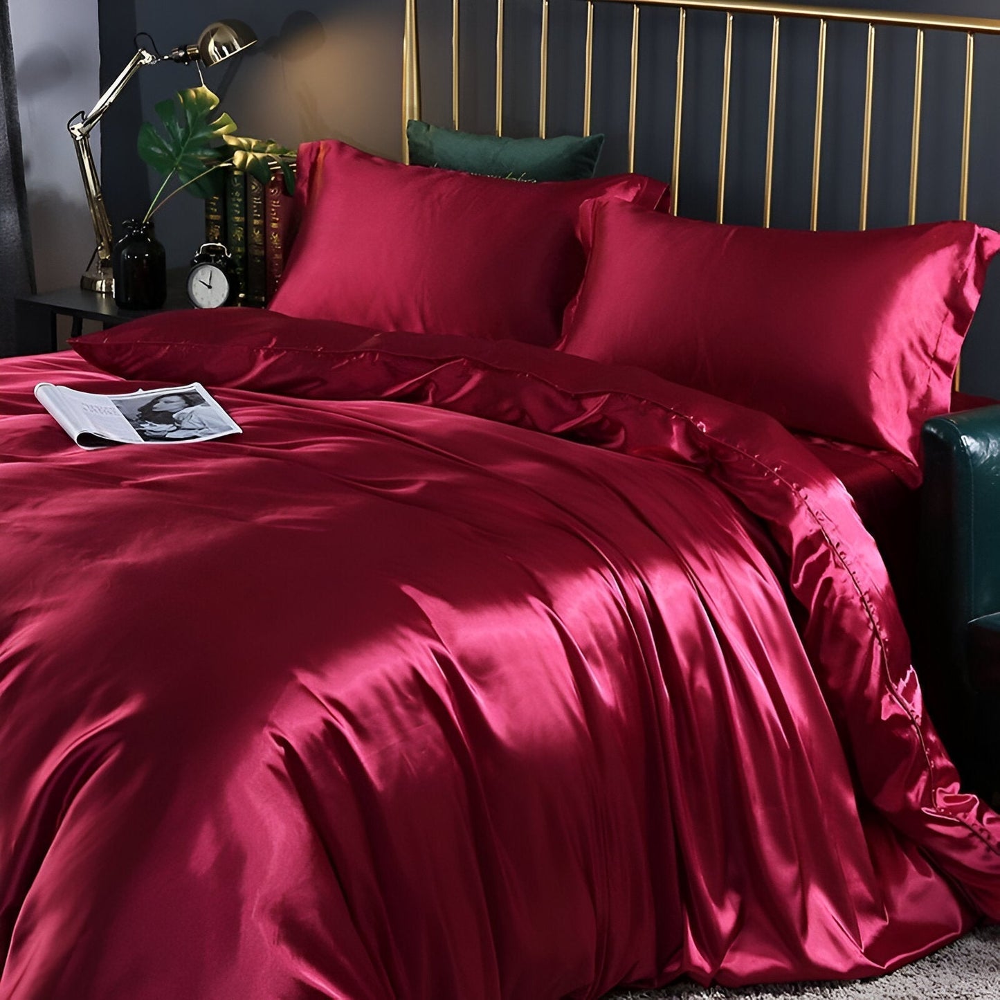 Nerelyra - Luxurious Silk Duvet Cover