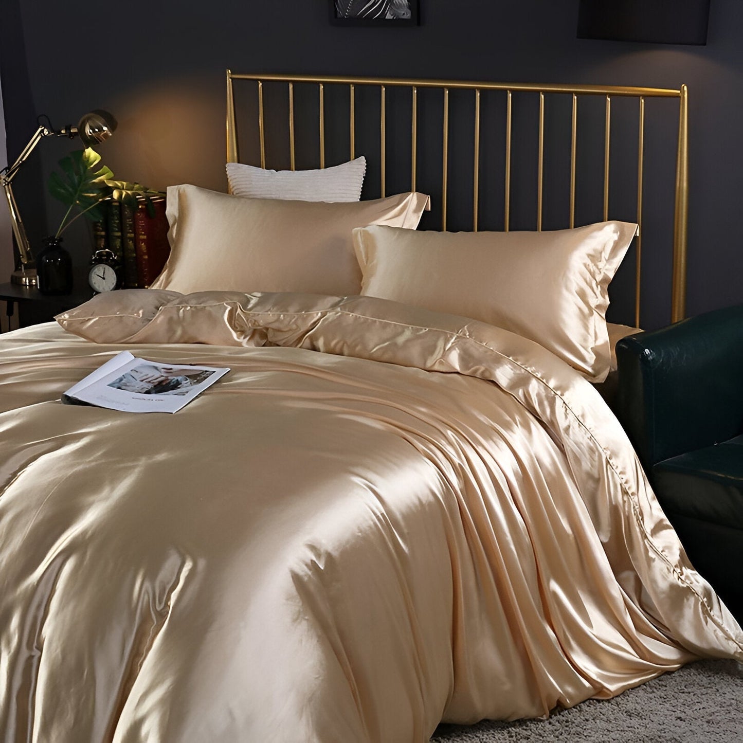 Nerelyra - Luxurious Silk Duvet Cover