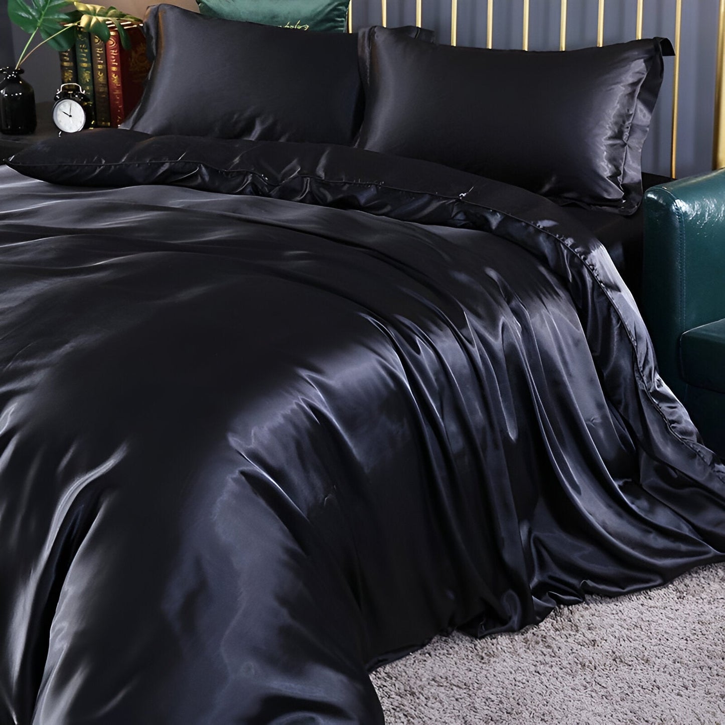 Nerelyra - Luxurious Silk Duvet Cover