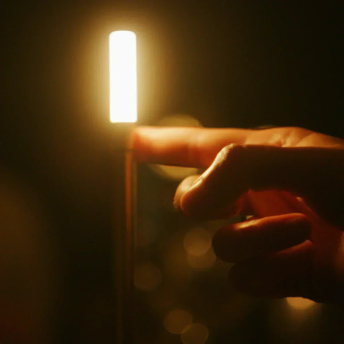 Elegant Aurelia Table Lamp