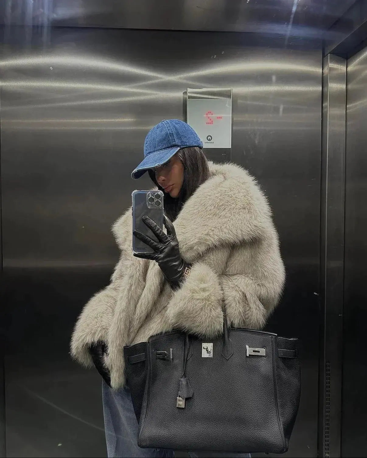 Chic Faux Fur Women's Coat - Sumptuously Soft and Fashionable