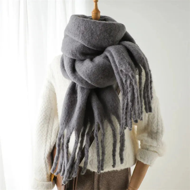 Claudine | Chic Women's Winter Scarf