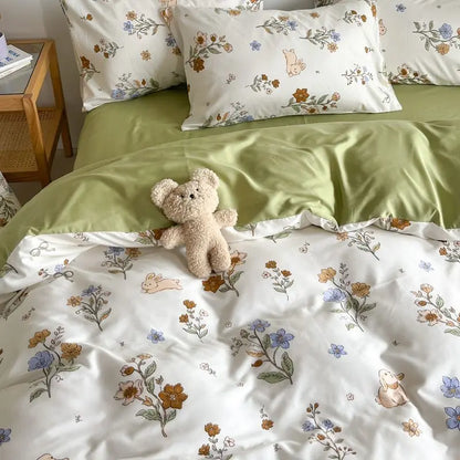 Seraphora - Luxurious Floral Comforter Set