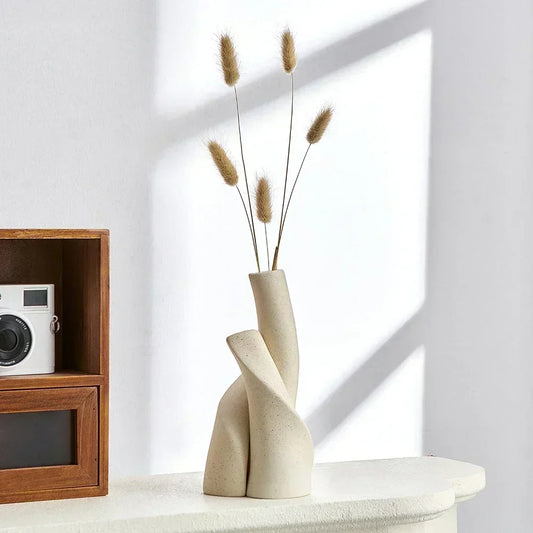 Distinctive Elegance That Draws the Eye