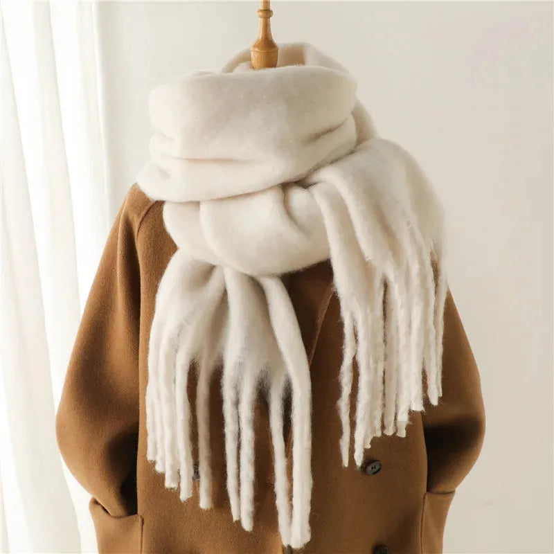 Claudine | Chic Women's Winter Scarf