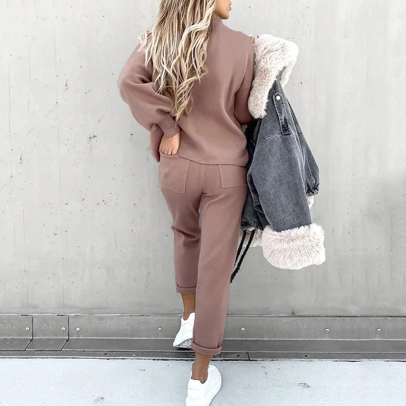 Iris | Comfortable Sweater and Pants Set
