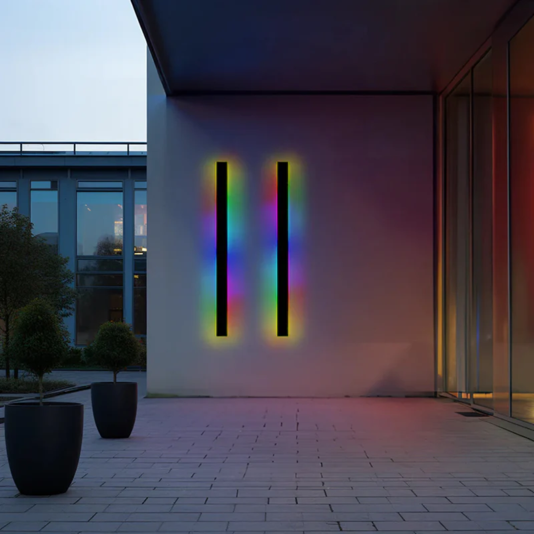 Contemporary LED Wall Light – LineaGlow
