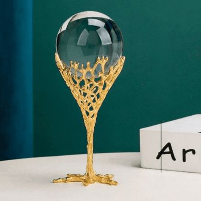 Exquisite Handcrafted Crystal Glass with Detailed Patterns - Premium Quality