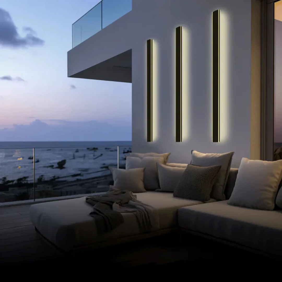 Contemporary LED Wall Light – LineaGlow