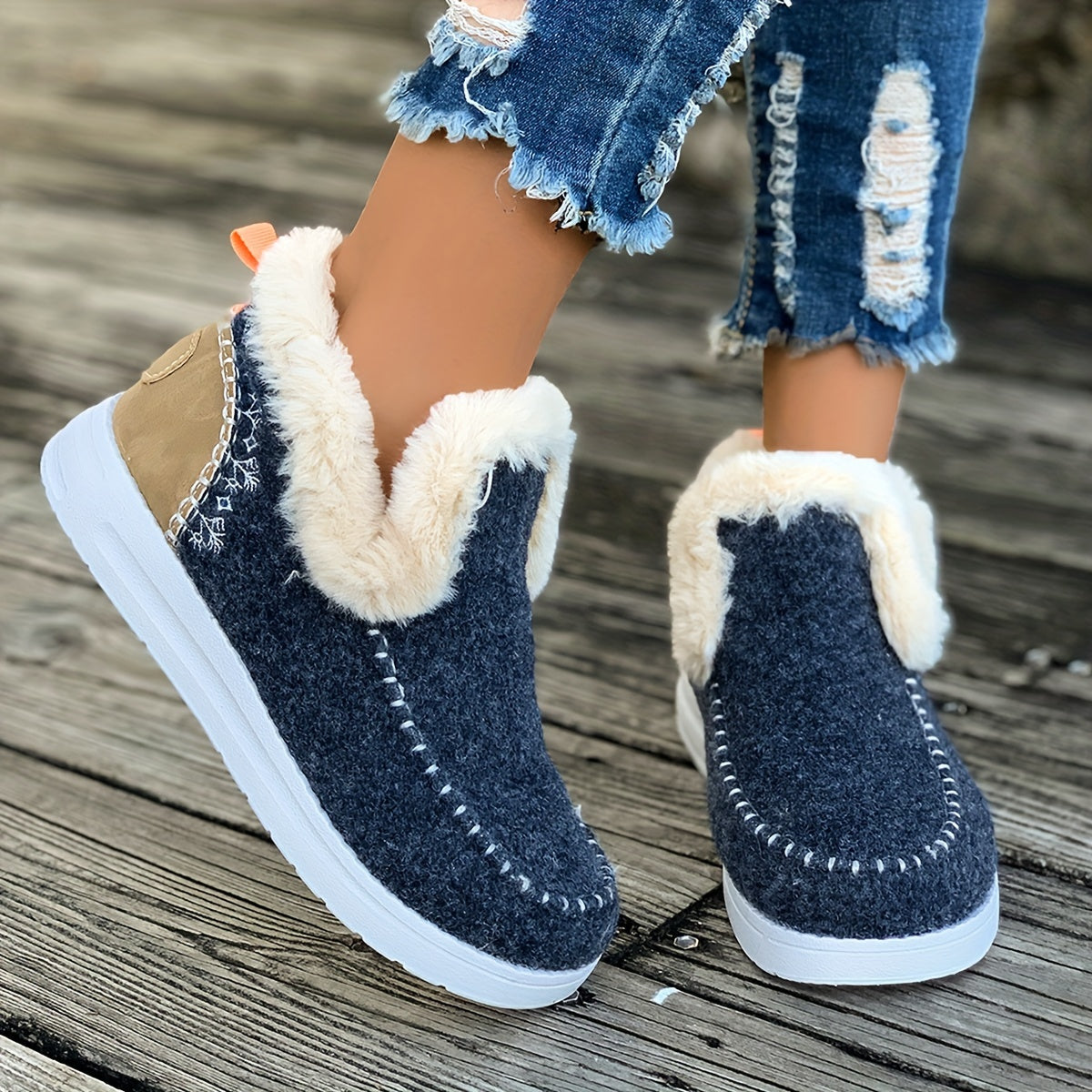 Women's Plush Interior Cozy Winter Slippers with Anti-Slip Sole