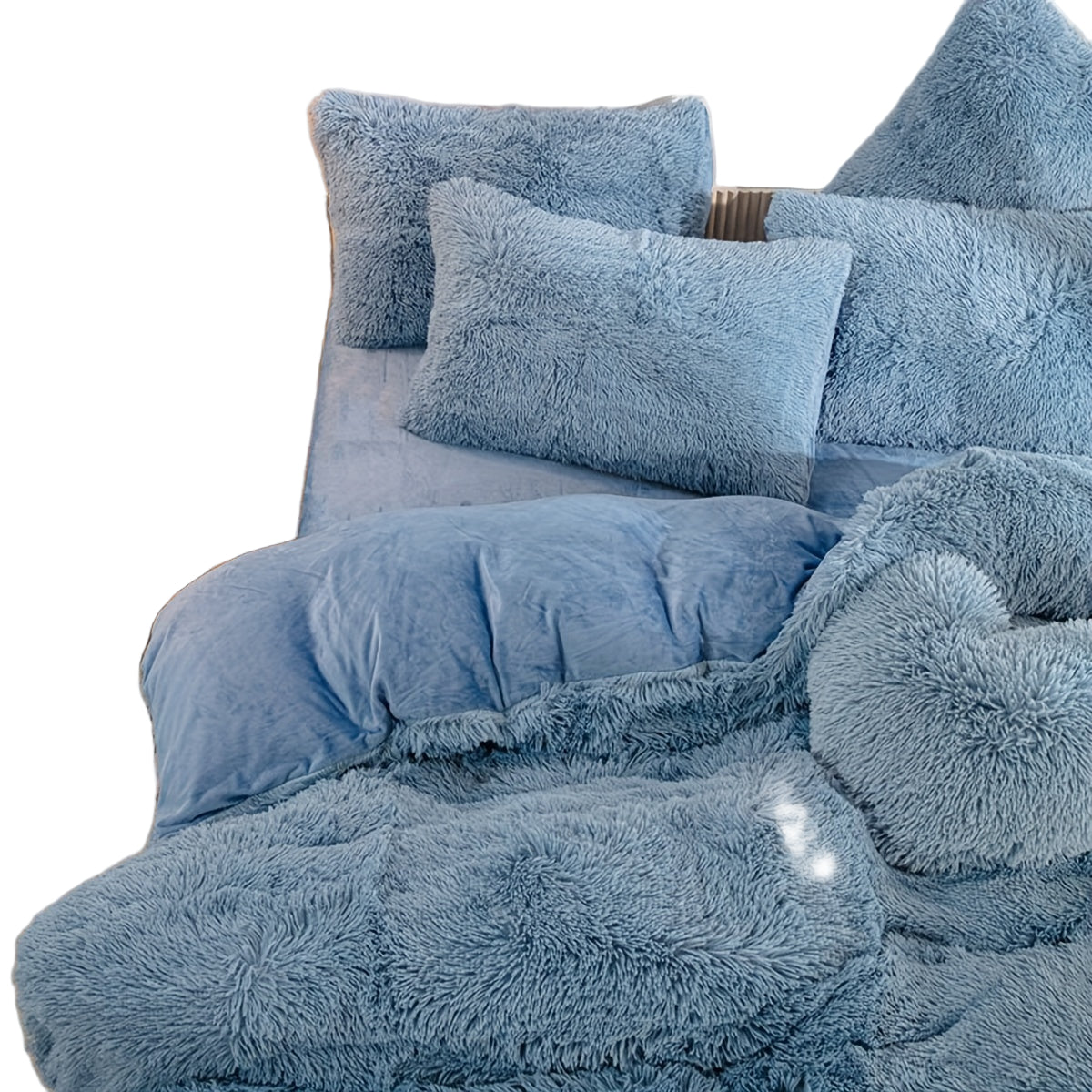 Luxurious Three-Piece Velvet Bedding Set with Soft Velvety Texture