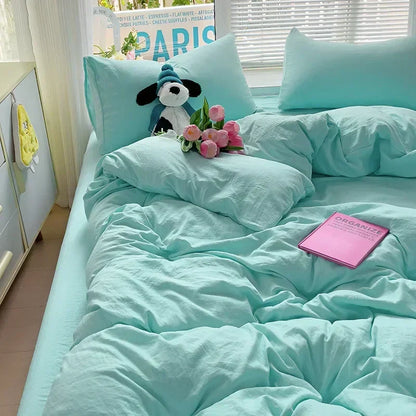 Velanthea - Cozy Duvet for Enhanced Sleep Quality