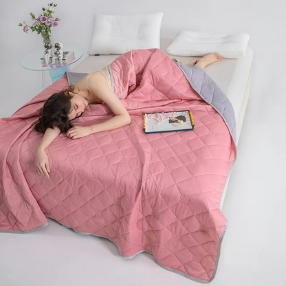 Lightweight Summer Duvet for Air-Conditioned Spaces - Soft and Comfortable