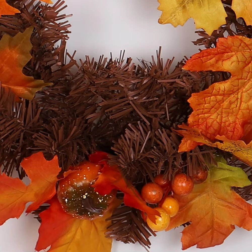 180 cm Autumn Garland Featuring Maple Leaves, Pine Cones, Pumpkins, and Berries