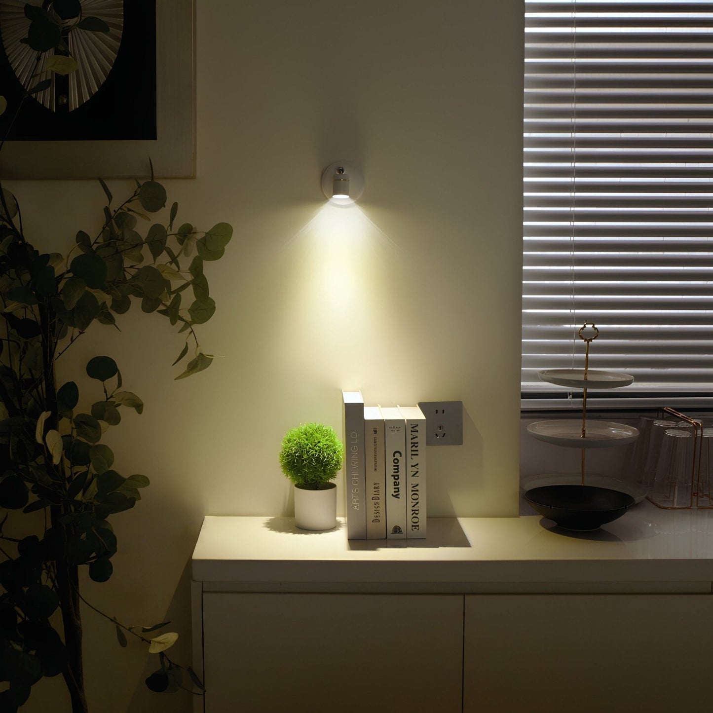 Rechargeable LED Spotlight - LumaSpot