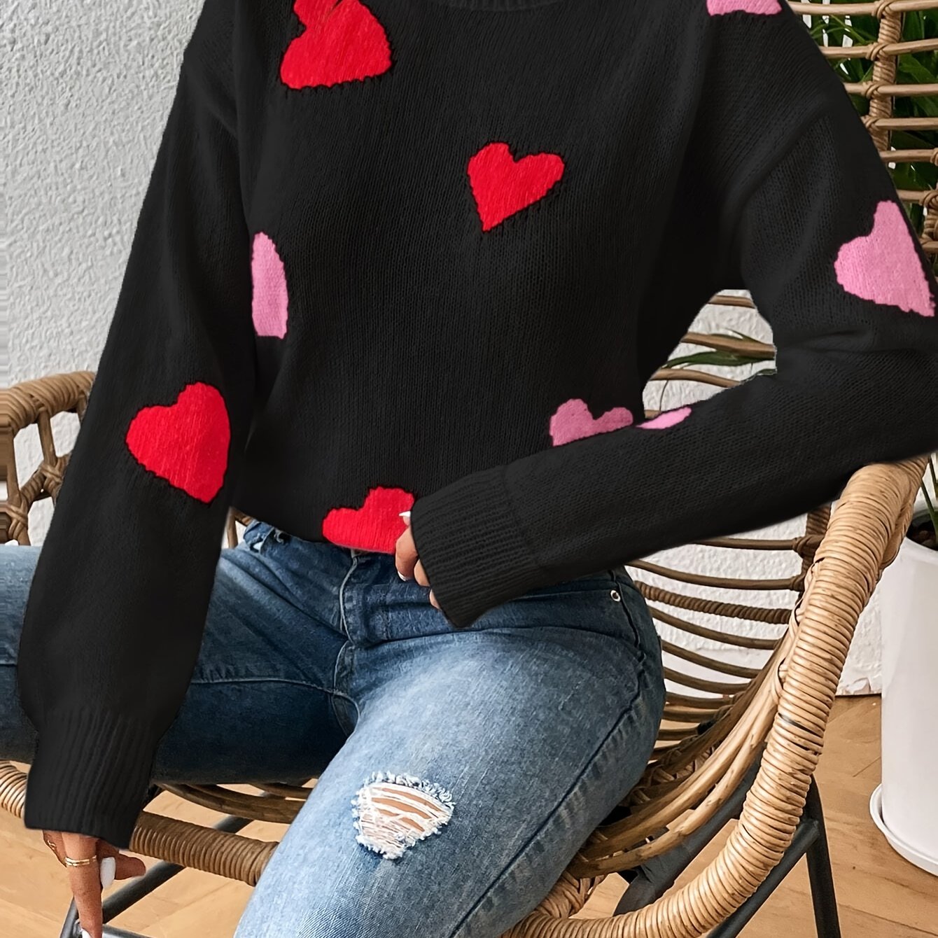 Elise | Women's Heart Pattern Round Neck Sweater