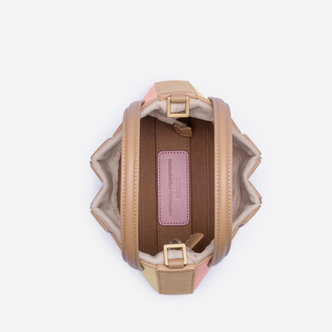GeoChic Geometric Pattern Handbag - Trendy and Stylish