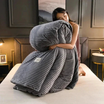 Premium Thermal-Filled Duvet with Elegant Design