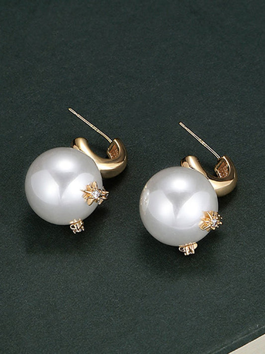Vintage-Inspired Pearl Earrings