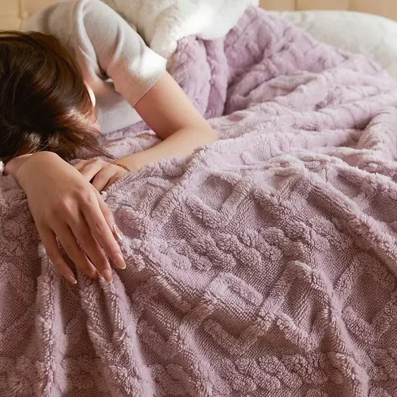 Luxurious Thick Lambswool Winter Blanket with Elegant Accents