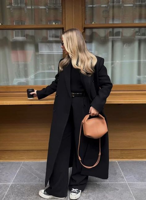 Mina Trenchcoat | Timeless Women's Coat – Ideal for Spring, Autumn, and Sophisticated Events