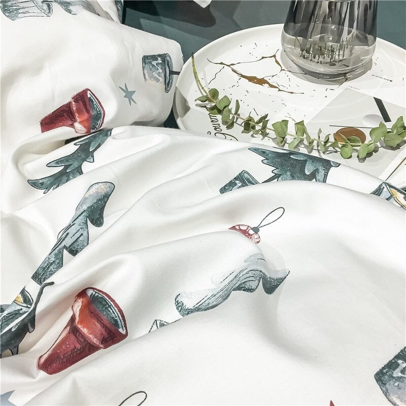 Luxurious Christmas Bedding Set in Soft Fabric