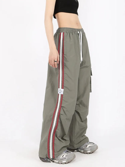 Chic Cargo Pants with Adjustable Drawstring and Ample Pocket Space