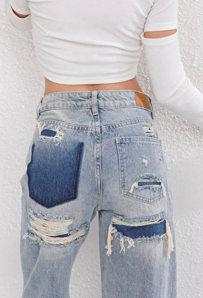 Livia - Retro-Inspired Distressed Denim